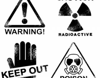 Akril pecsételő 10 x 10 cm Dangerous